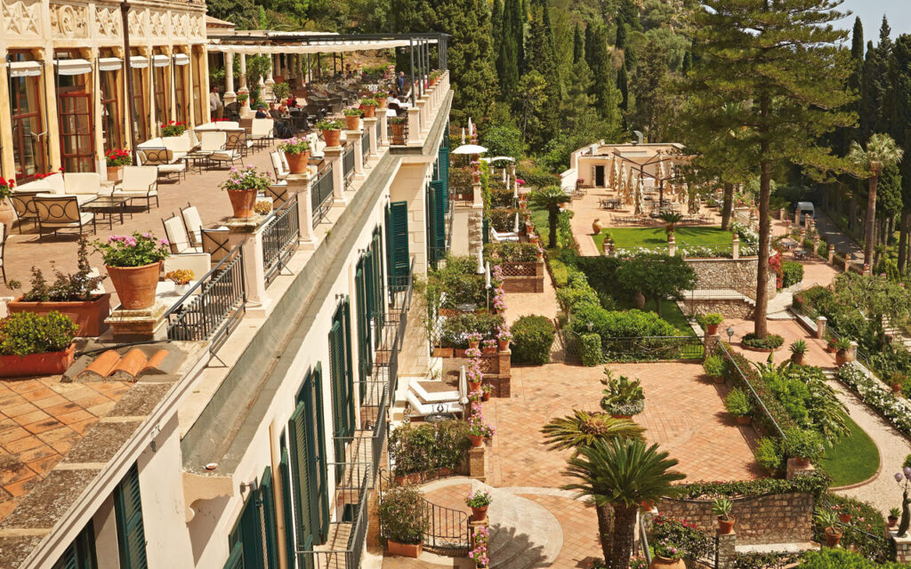 La terrazza del Belmond Taormina