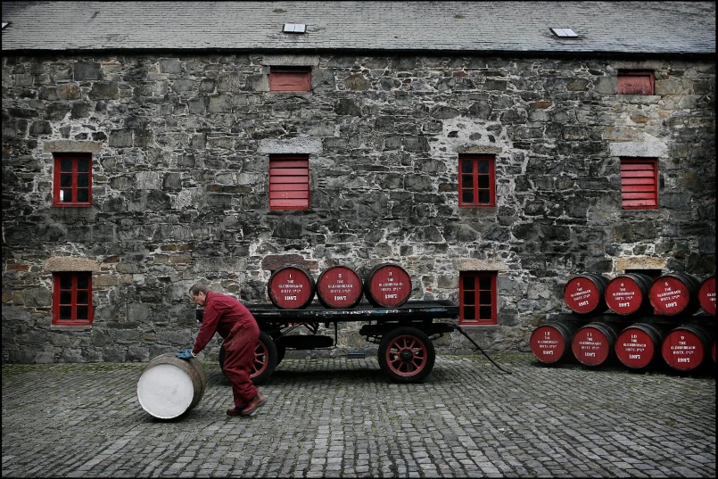 L'esterno della distilleria GlenDronach