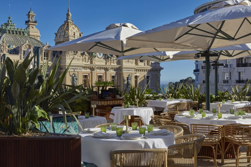 La terrazza di Amazónico, lounge bar, ristorante e club privé - credits Amazónico