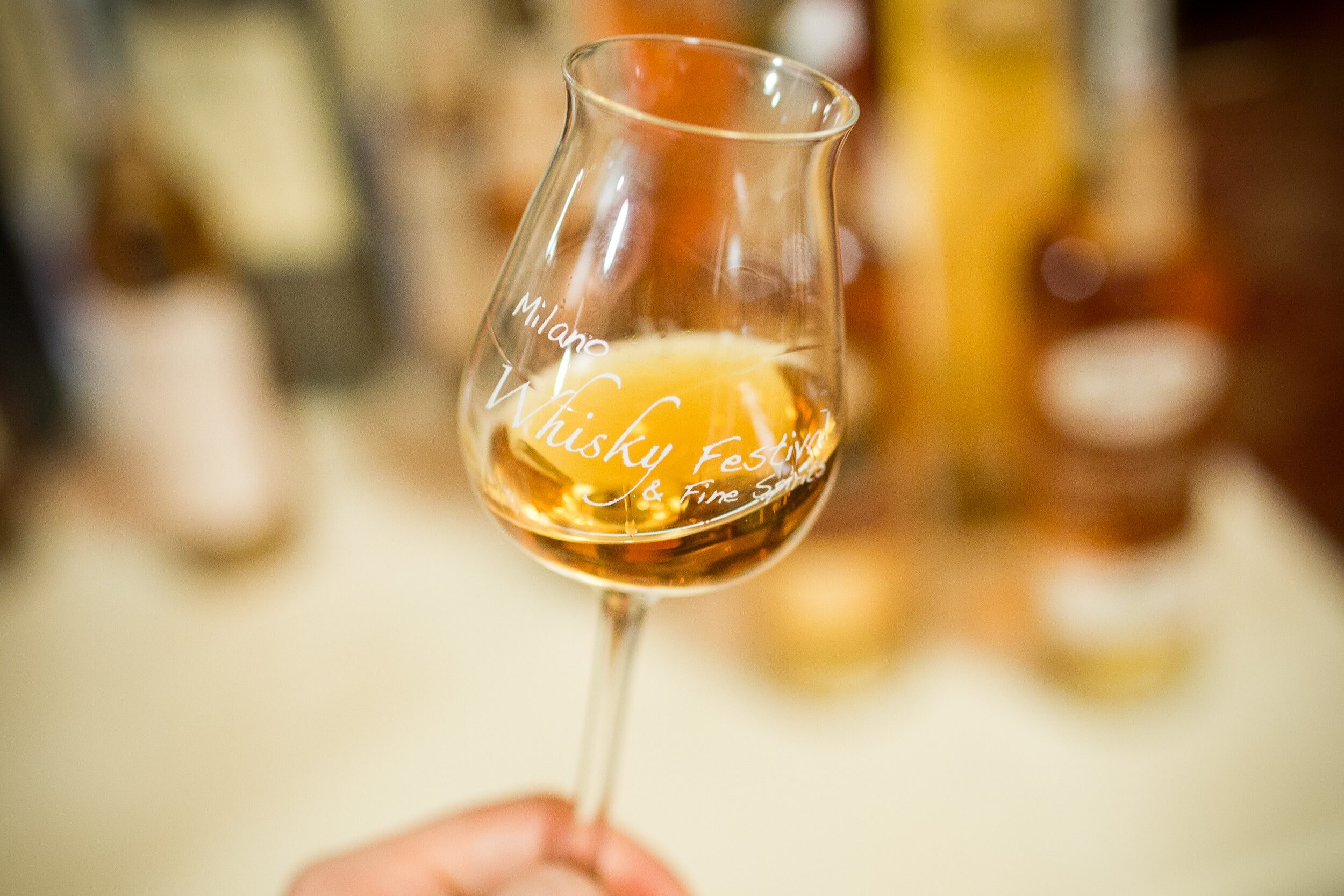 whiskyUn momento di degustazione durante le passate edizioni del Whisky Festival & Rum Show - credits Whisky Festival