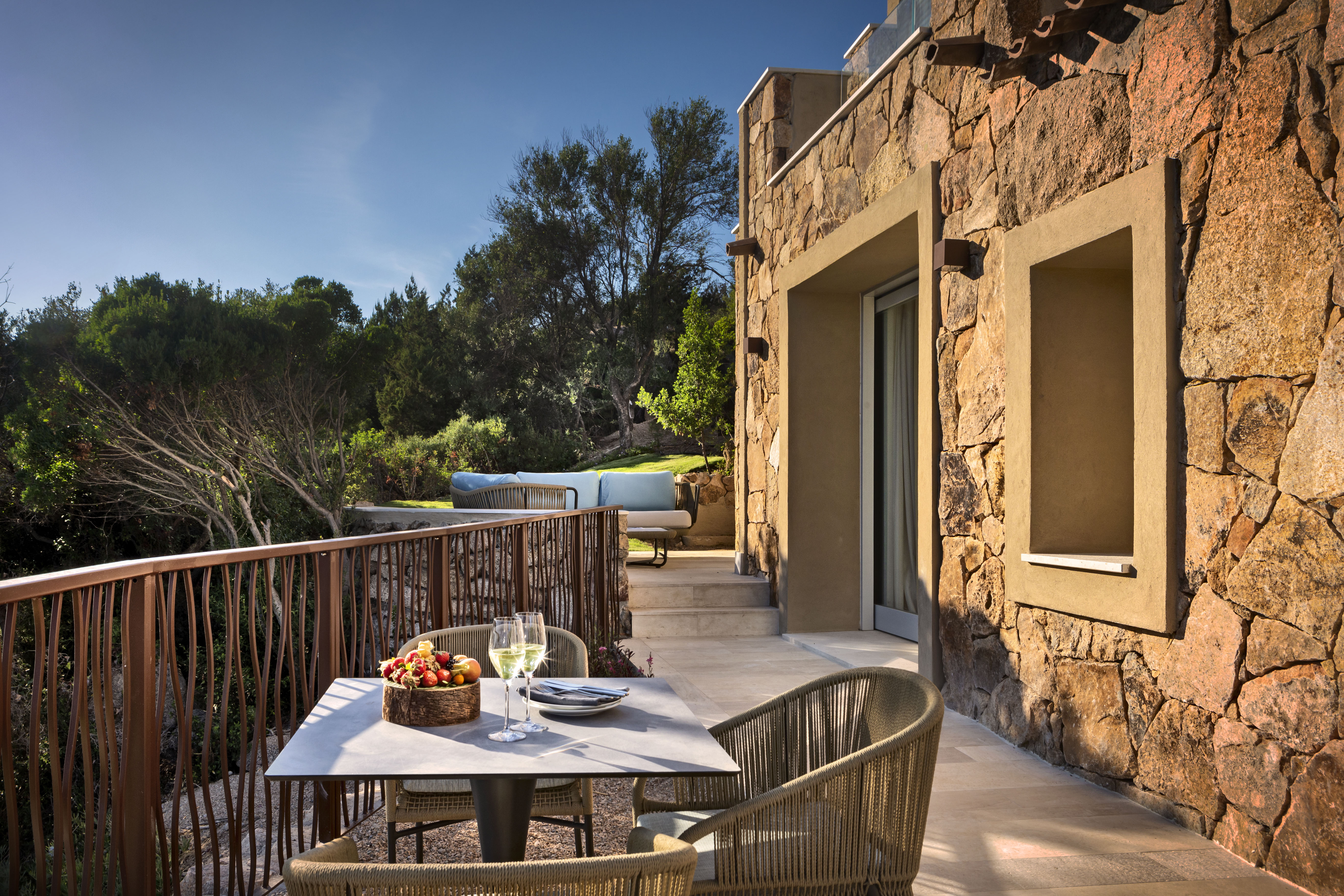 Dettaglio del 7Pines Resort Sardinia - credits Hyatt Hotels